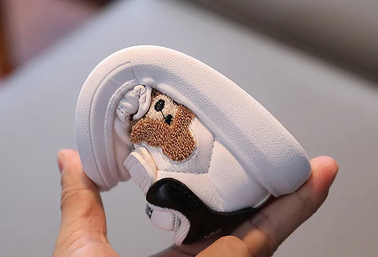 Schattige Beer Sneakers – Stijlvol Speelplezier!