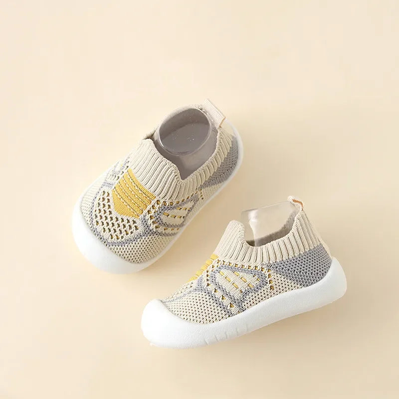 Soft Non-Slip Socks – Comfortable & Stylish for Children!