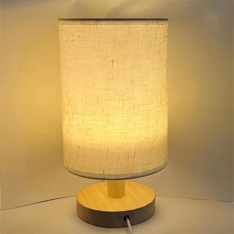Minimalistische Tafellamp met Houten Basis en Stoffen Kap voor Sfeervol Licht
