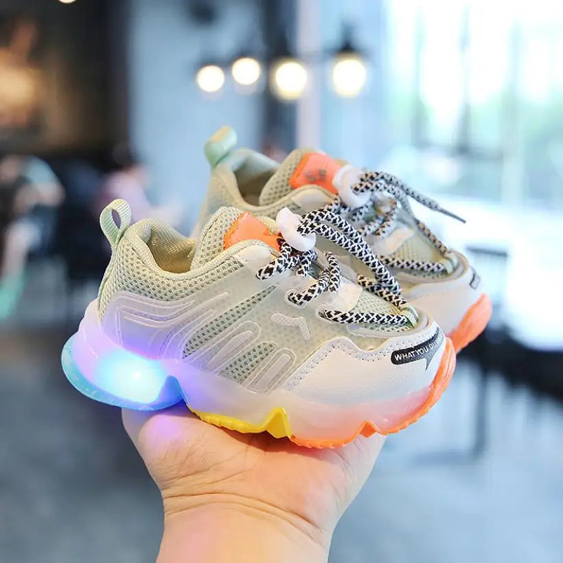 ✨ LED Sneakers voor Kinderen – Lichtgevende Stappen & Superlicht!