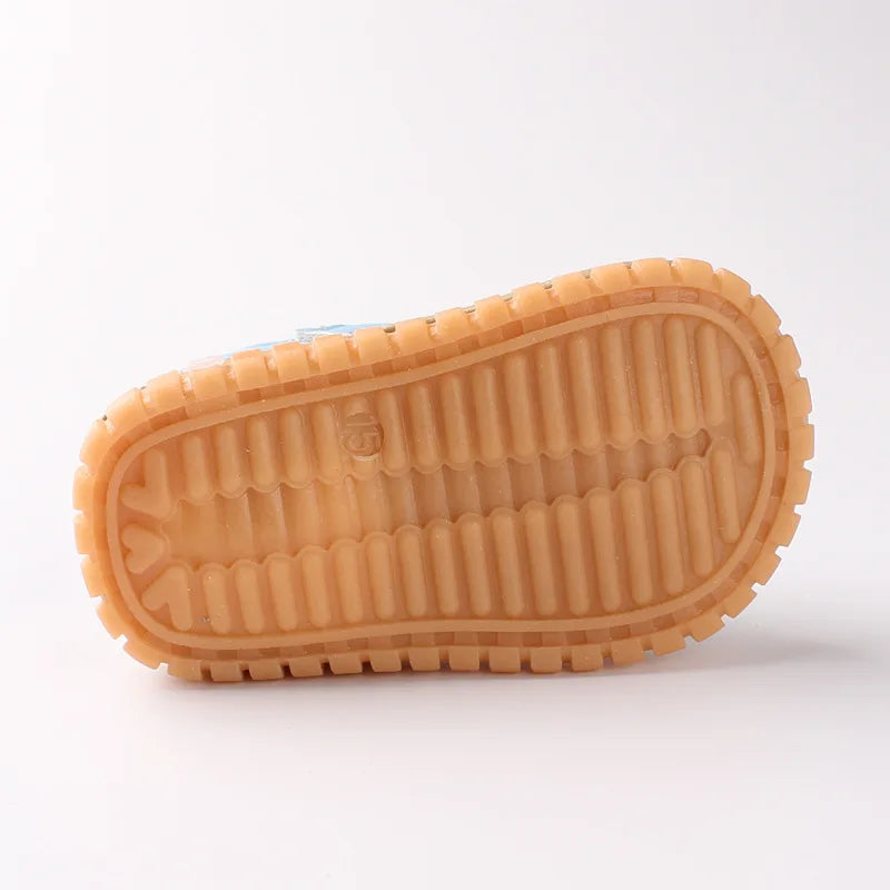 Eerste Stapsandalen voor Kinderen – Comfortabel & Veilig!