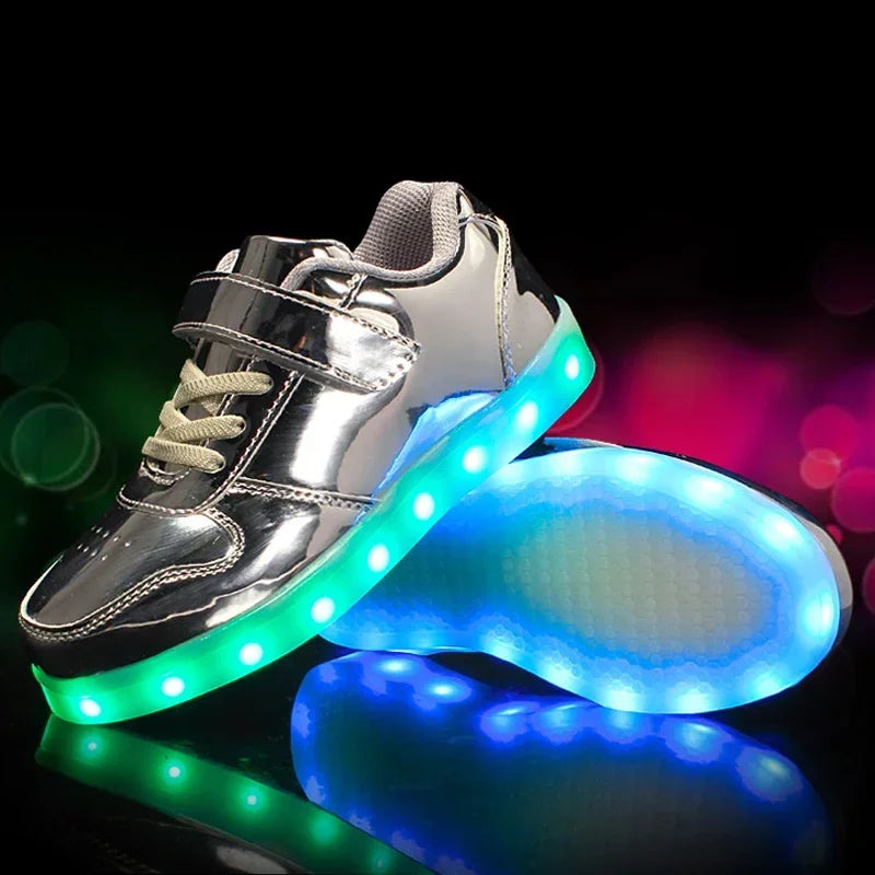 Stralende Stappers - LED-Schoenen voor Kinderen die Shinen
