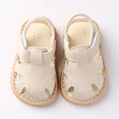 Eerste Stapsandalen voor Kinderen – Comfortabel & Veilig!