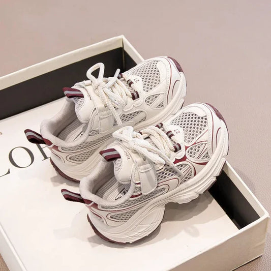 Sky Mini – Ademend & Lichtgewicht – Bordeaux wit Kindersneaker