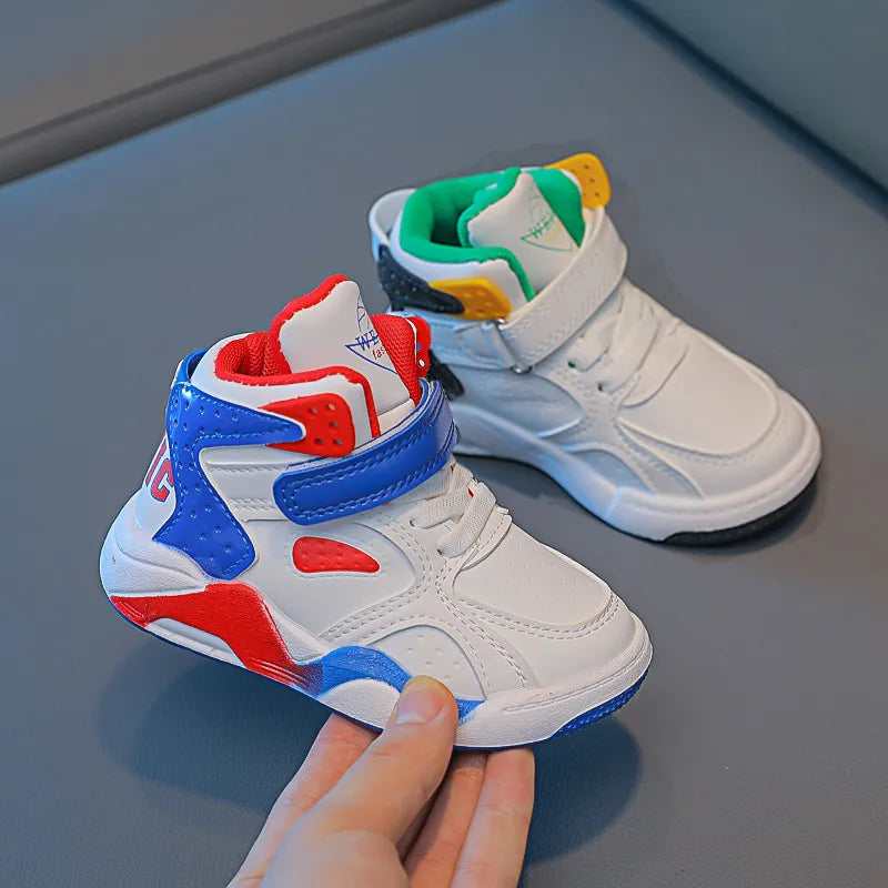 🏃‍♂️ Hoge Sneakers voor Kinderen – Stijlvol & Veilig voor Buiten!