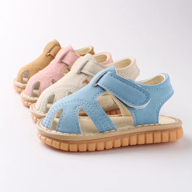 Eerste Stapsandalen voor Kinderen – Comfortabel & Veilig!