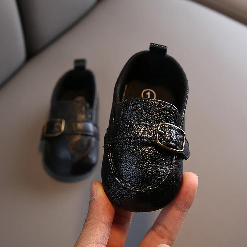 👶 Schattige Eerste Stapschoentjes – Comfortabel & Makkelijk aan- en uit te trekken!