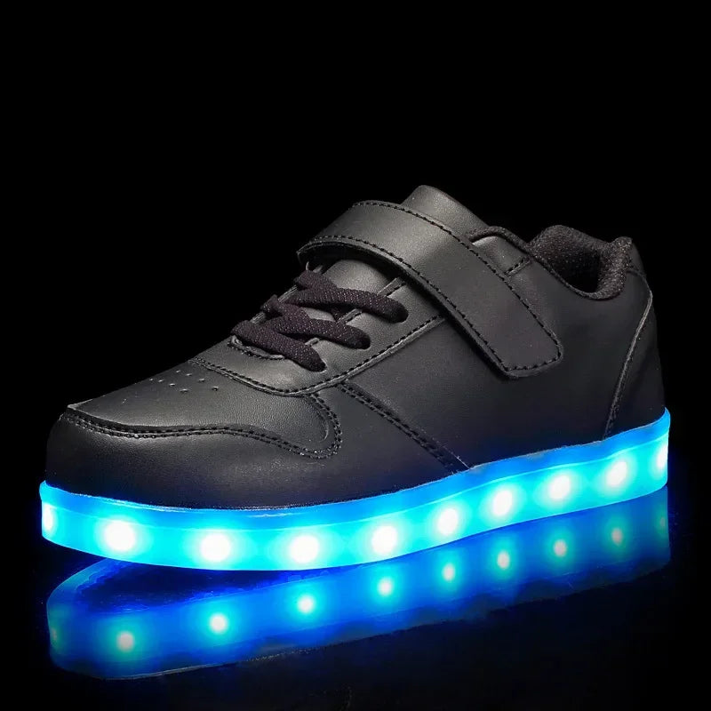 Stralende Stappers - LED-Schoenen voor Kinderen die Shinen