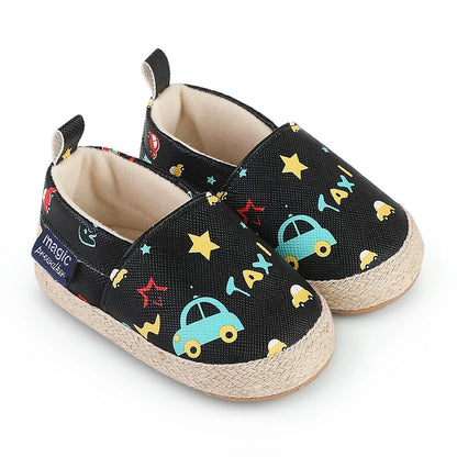 Trendy Non-Slip Shoes – Safe and Comfortable for your Little One!