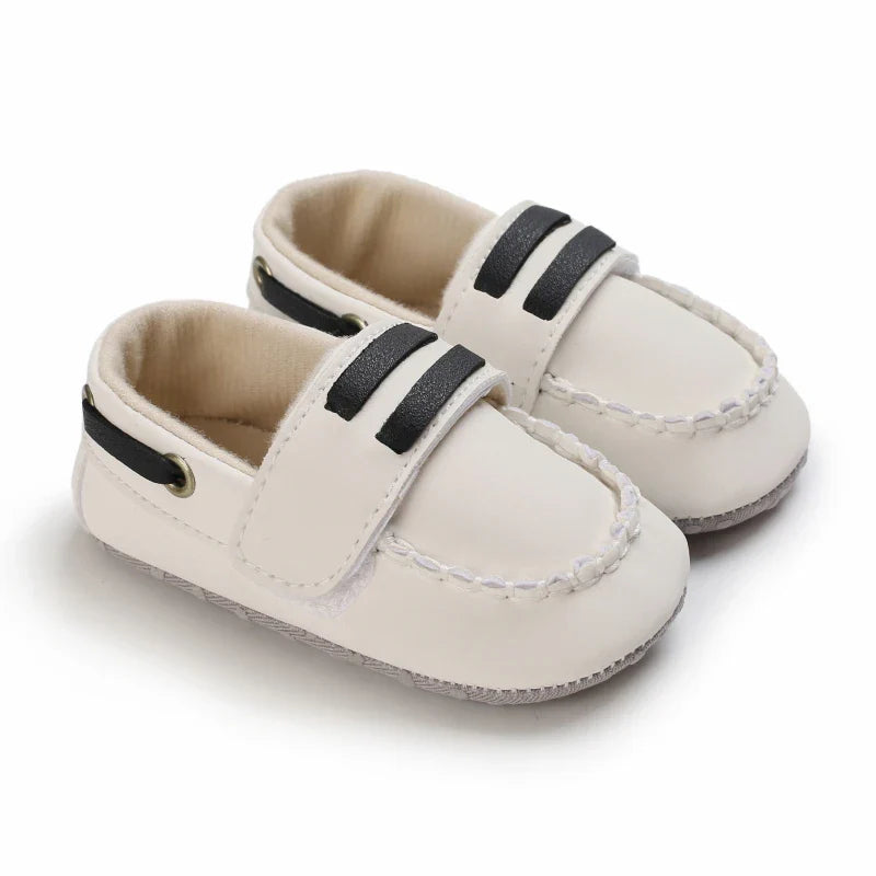 👶 Schattige Eerste Stapschoentjes – Comfortabel & Makkelijk aan- en uit te trekken!
