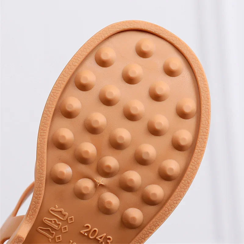 Soft Rubber Sandals – For Beach and City!