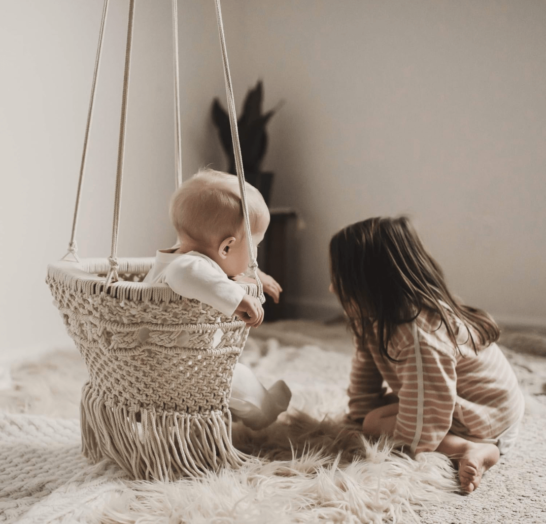 Handgemaakte Macramé Babyschommel – Veilig & Stijlvol Genieten