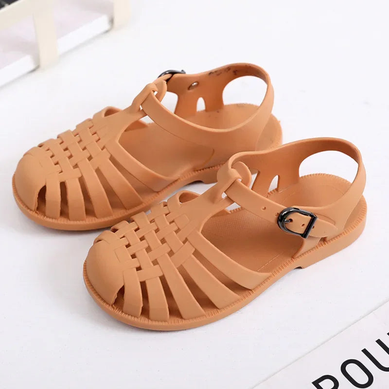 Soft Rubber Sandals – For Beach and City!