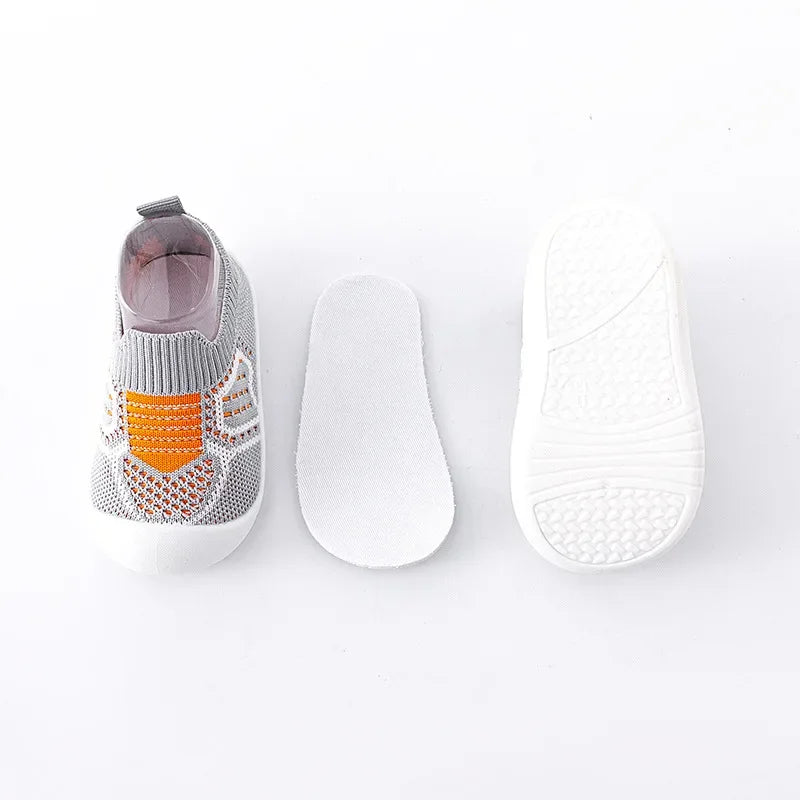 Soft Non-Slip Socks – Comfortable & Stylish for Children!