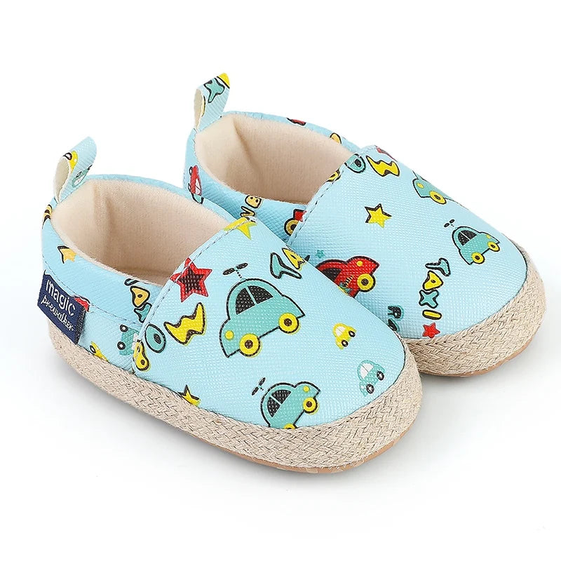 Trendy Non-Slip Shoes – Safe and Comfortable for your Little One!