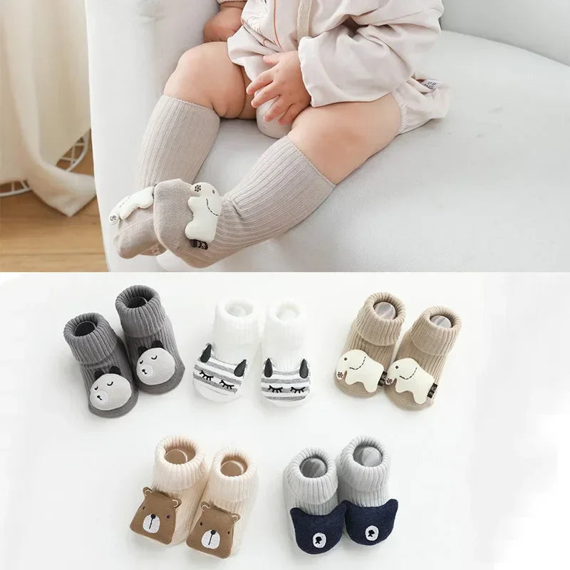 Schattige baby sokken en kniekousen met dierenprint – Babykleding