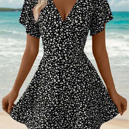 Luchtige Dames Zomerjurk met Bloemenprint en Elegante Overslag Pasvorm