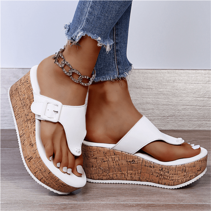 Orthopedische Sandalen met Verhoogde Kurkzool voor Comfort en Goede Ondersteuning